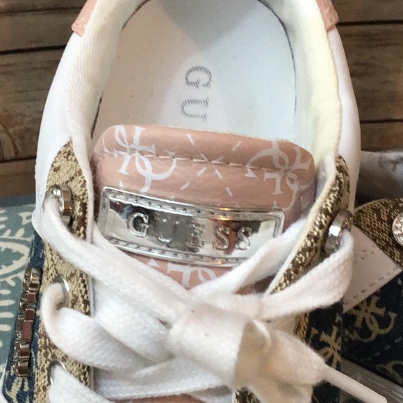 Guess Sneakers - Picture 2 of 6